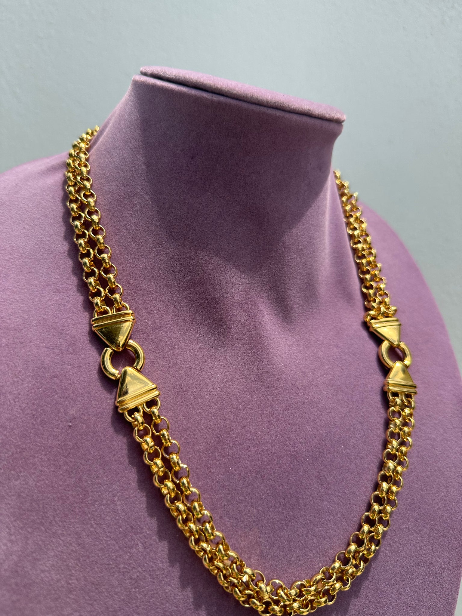 DRIPPIN IN GOLD