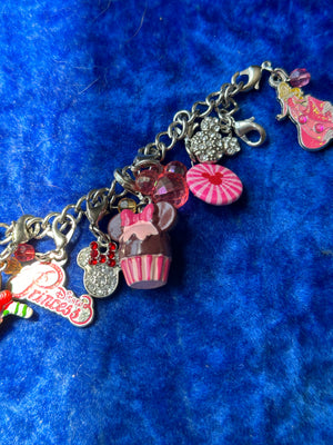 PRINCESS CHARM BRACELET