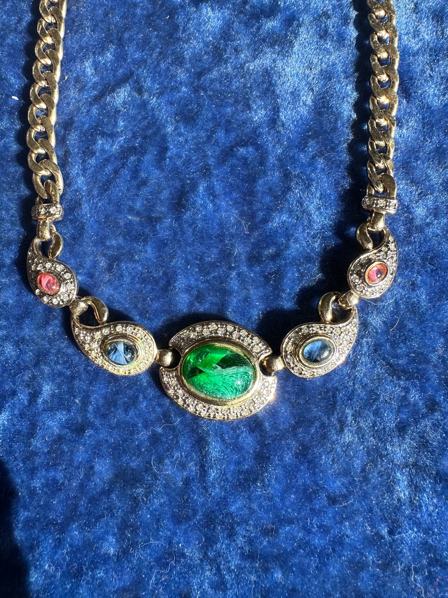 CABOCHON QUEEN