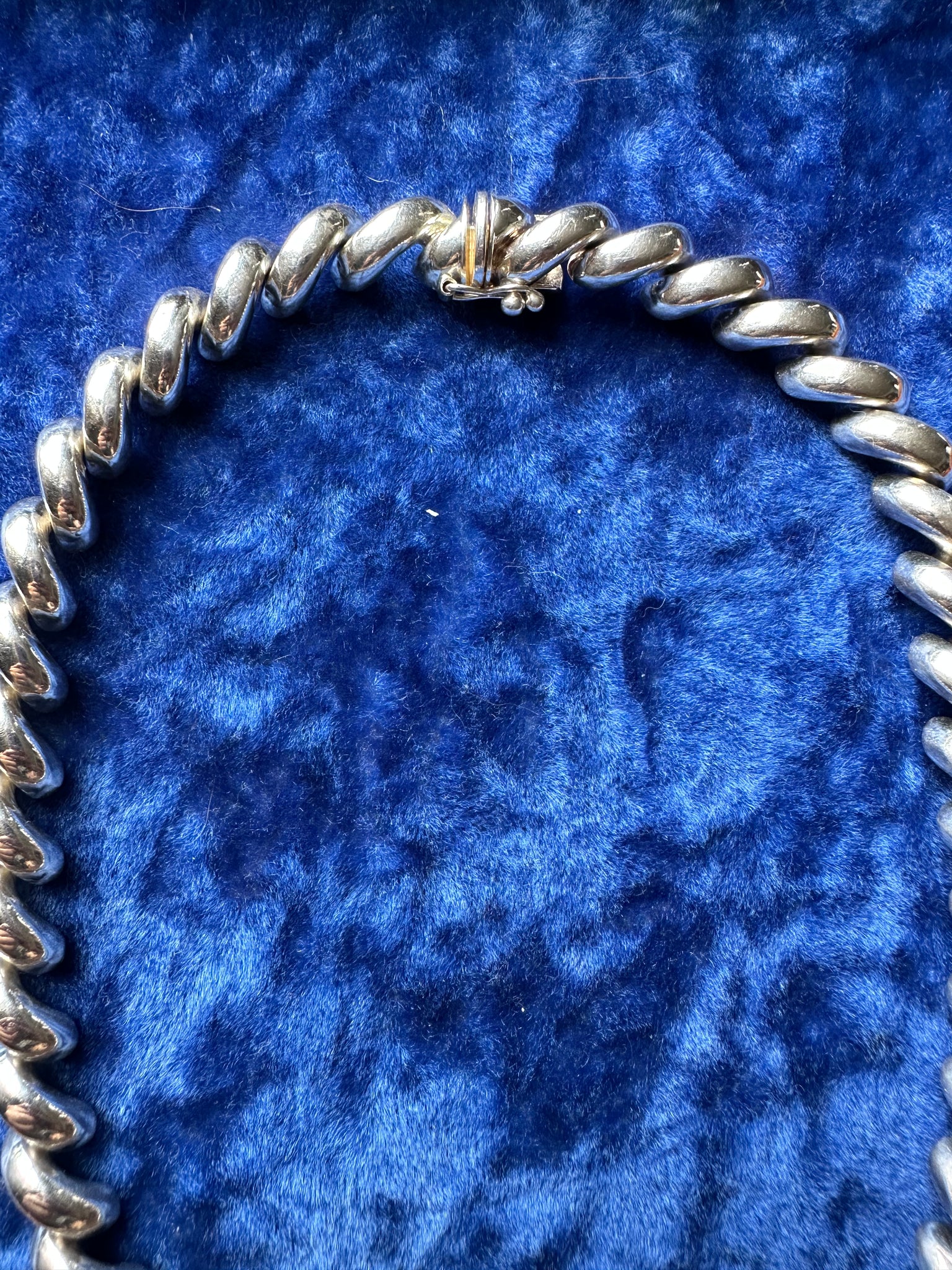 CROISSANT CHAIN