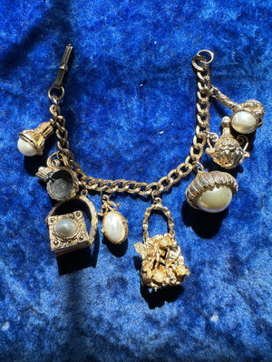PEARL CHARM BRACELET