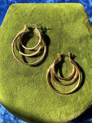 LEVELED HOOPS