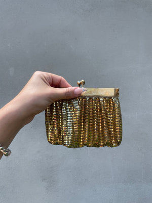 GOLDEN CLUTCH